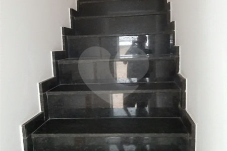 Casa em condomínio com 55m² , 2 dormitórios , sendo 2 suítes , 2 vagas , à venda na Penha.