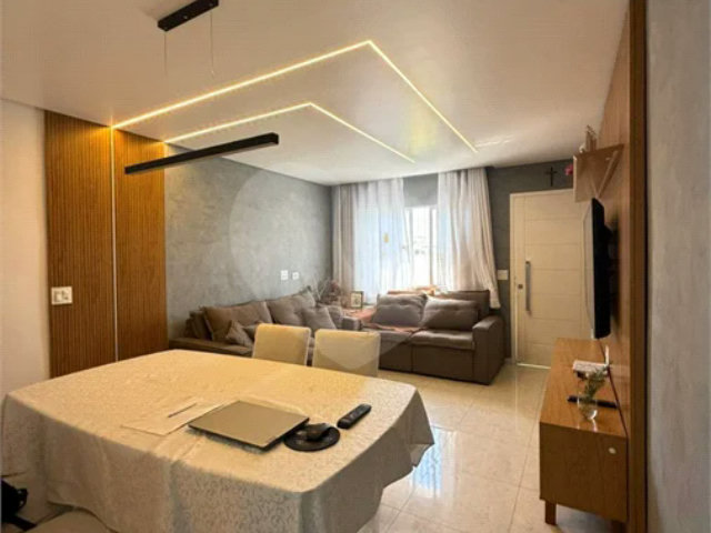 Casa à venda com 3 quartos, sendo 1 suíte,  no condomínio Residencial Araguaia, São Paulo - SP