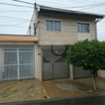 Sobrado 5 quartos.