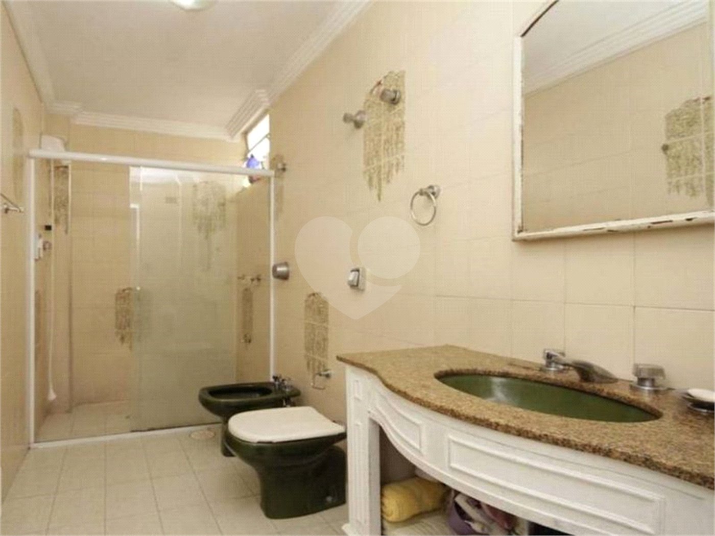 Apartamento de 84m2 com 2 Quartos e 1 banheiro à Venda na Bela Vista