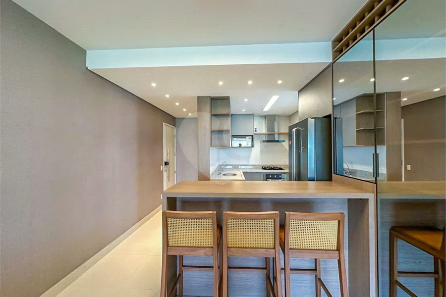 Apartamento à venda com 3 quartos, sendo 2 suítes, em Riviera de São Lourenço, Bertioga, SP
