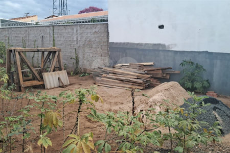Terreno a venda no Jardim Munique