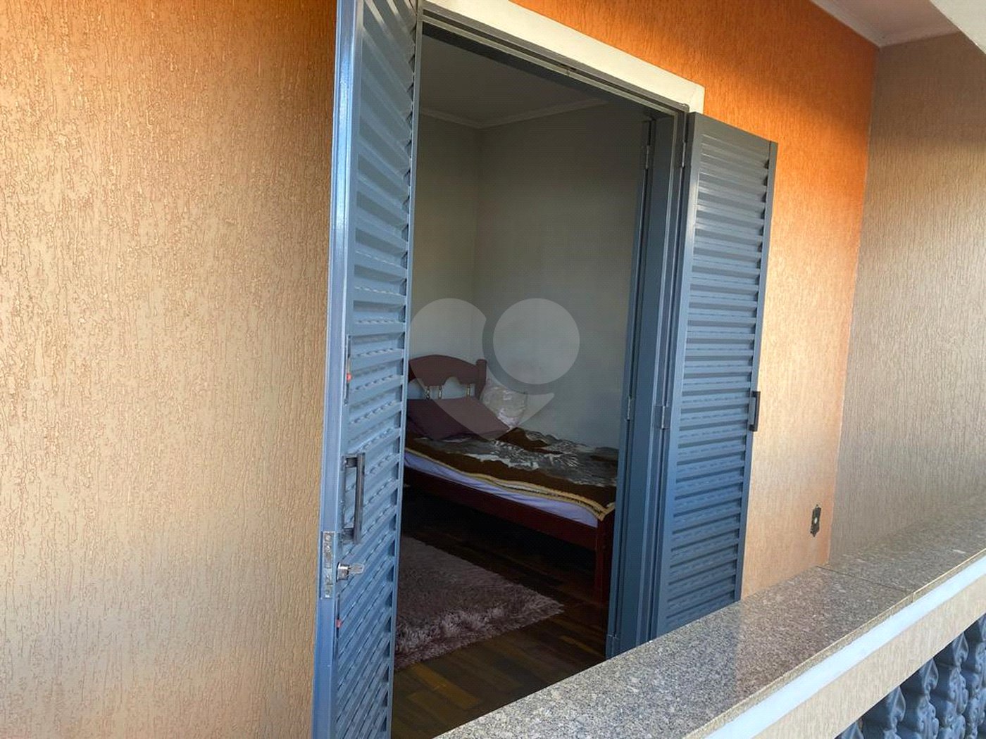 Vende-se excelente casa térrea próximo ao Estadio do Zuzão