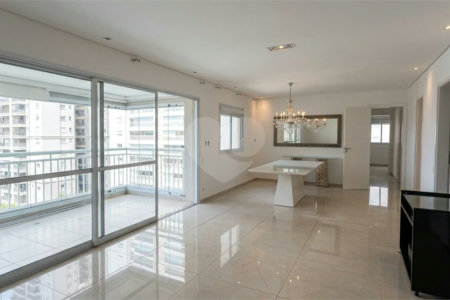 Apartamento de alto padrão com 128 m², 3 suítes, 2 vagas, vista para a piscina e lazer completo em condomínio clube no coração de Nova Petrópolis.