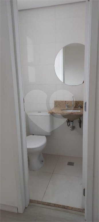 Apartamento com sacada - metrô Tucuruvi - NOVO