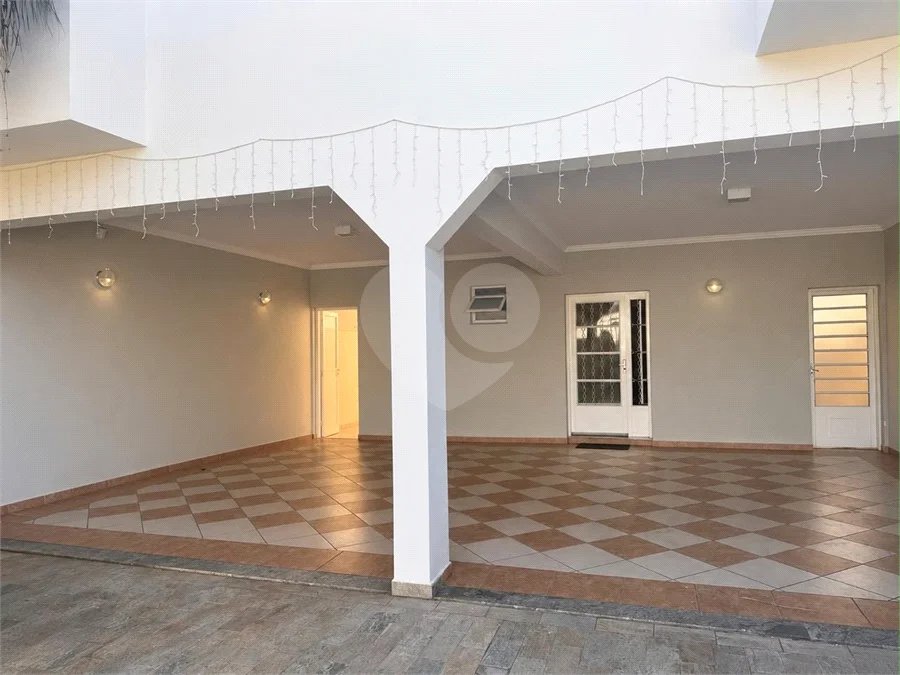 SOBRADO - CENTRO