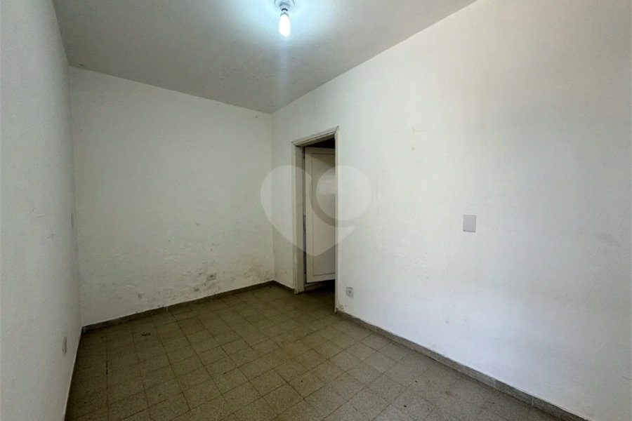 Imóvel Comercial para Venda e Locação no bairro Alto.