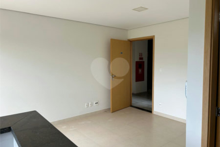 Apartamento a venda de 02 dormitórios