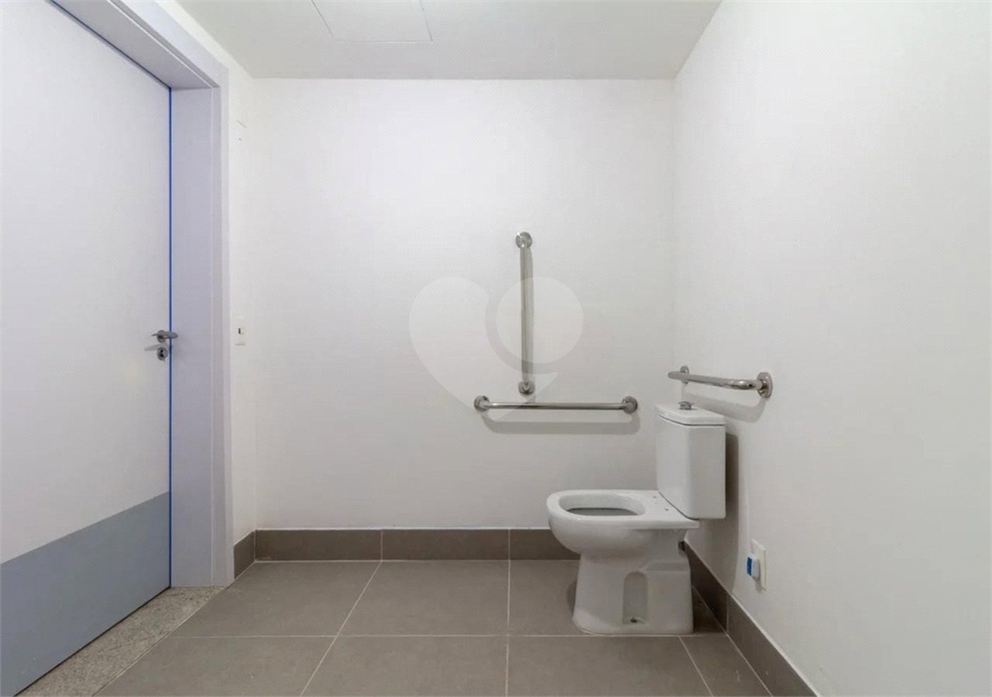 Loja nova com 100 m² para locação próximo ao metrô Chácara Klabin!!