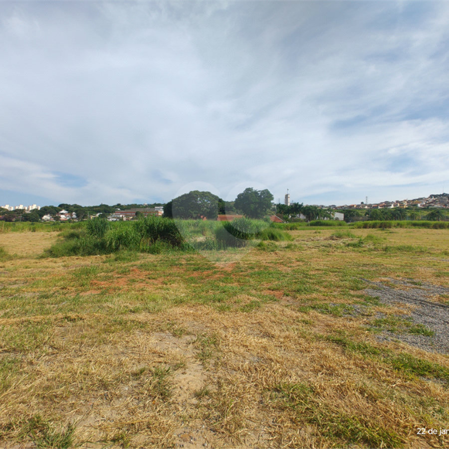 Área de terra com 20.232,61 m2