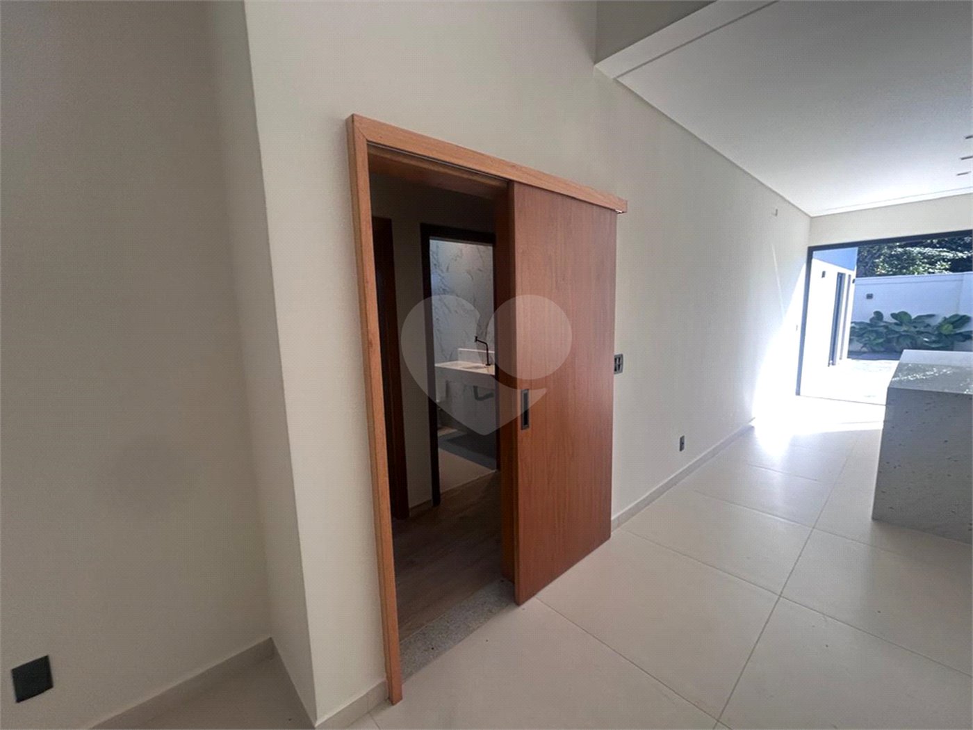 Casa em condomínio a venda.