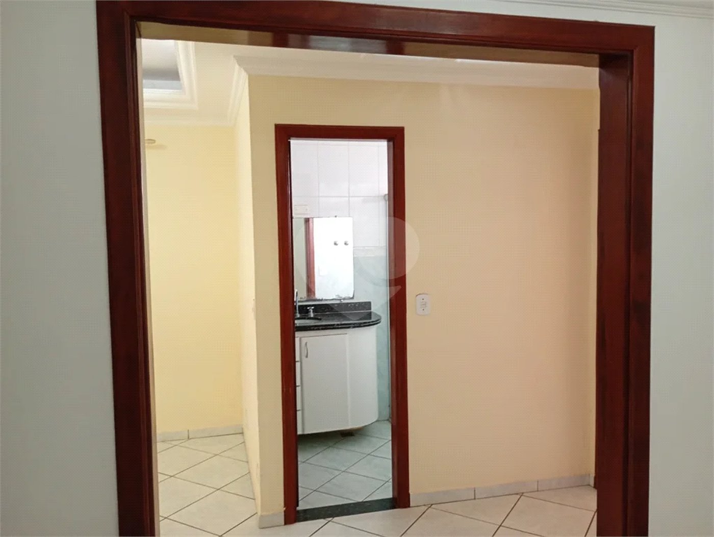 Casa térrea com edícula, com 4 dormitórios à venda no Condomínio Residencial Parque Taquaral em Piracicaba/SP.