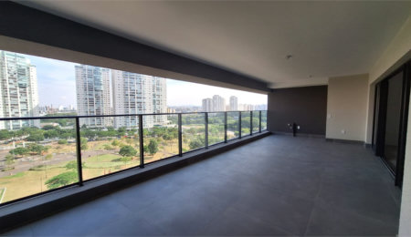 Apartamento à venda com 4 quartos, sendo 2 suítes,  em Água Branca, São Paulo, SP