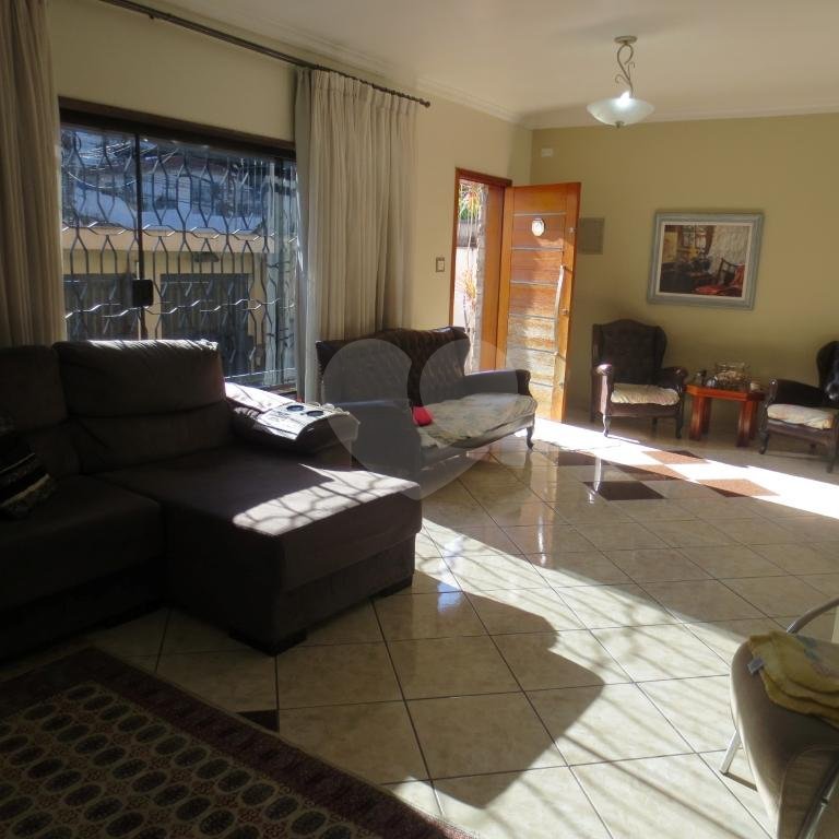 Excelente Sobrado à venda noCambuci c/338m2 - 4 Quartos/1 Suite/ 5 Vagas na garagem