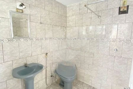 Casa com 224m², 3 dormitórios, 4 vagas, à venda na Vila Ema.