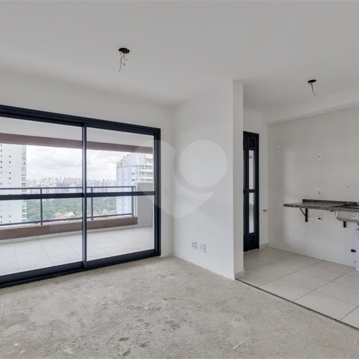 Apartamento à venda com 2 quartos, sendo 1 suíte, em Alto da Boa Vista, São Paulo, SP