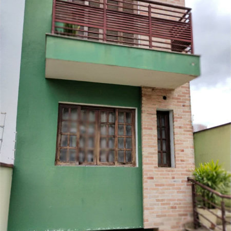 Sobrado à venda 160m² com 4 quartos, sendo 1 suíte, em Jardim Monte Kemel próximo ao Metrô Vila Sônia