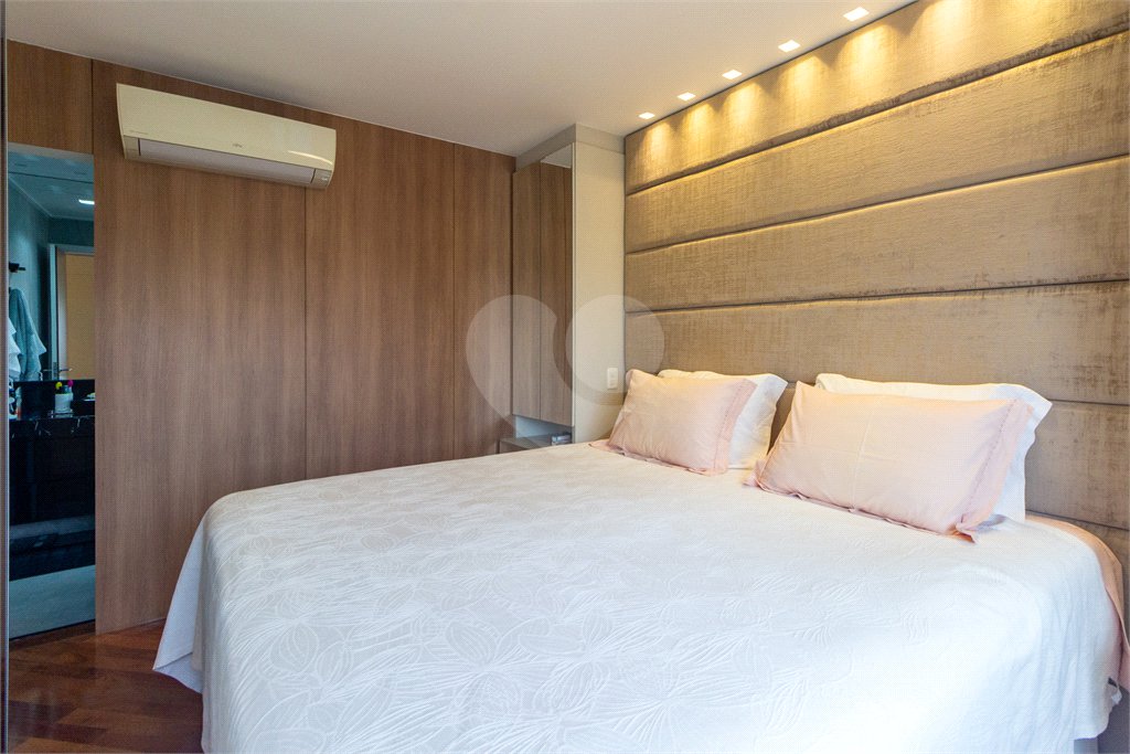 Apartamento de Alto Padrão à Venda na Vila Mariana com 190m², 3 Suítes e Vista para o Parque Ibirapuera