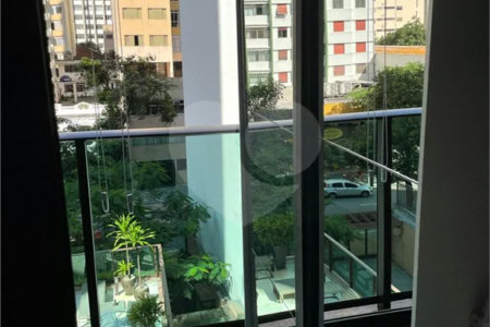 Apartamento VENDA Santa Cecília com 40,29m2, 1 quarto, sala, varanda, cozinha, banheiro e 1 vaga de garagem