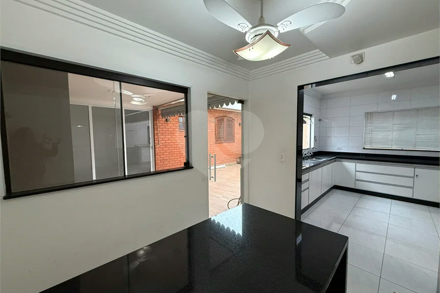 Casa à venda ou para alugar com 3 quartos, sendo 1 suíte, em São Dimas, Piracicaba, SP