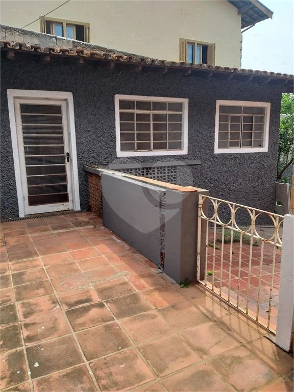 Casa à venda com 4 quartos, sendo 1 suíte,  no Centro, Vinhedo, SP
