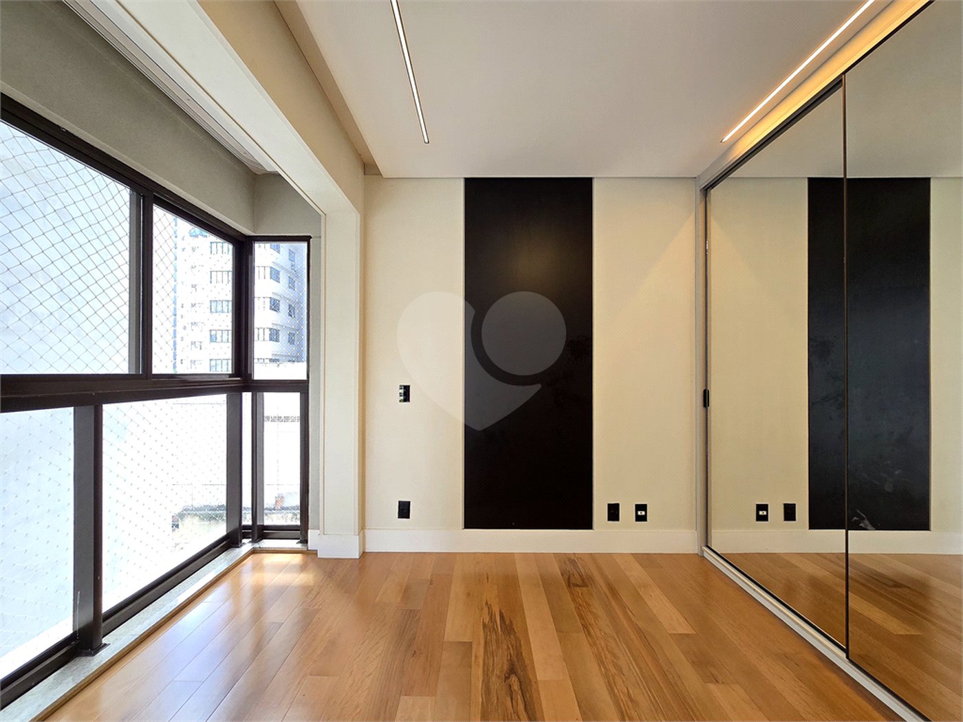 Apartamento 312 m² 4 Suítes 4 vagas 1 Por Andar em Higienópolis