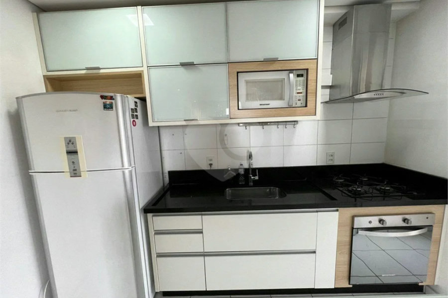 Apartamento à venda com 3 quartos, sendo 1 suíte,  em Vila Guilherme, São Paulo, SP