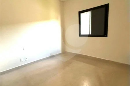 Excelente sobrado em condomínio fechado em Atibaia