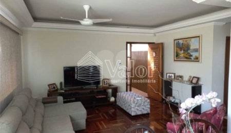 Casa à venda com 3 quartos, sendo 1 suíte, em Vila Monteiro (gleba I), São Carlos, SP