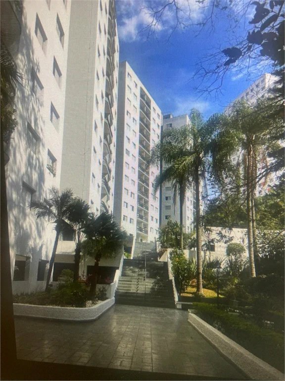 Apartamento mobiliado e pronto para morar. Conforto, praticidade e zero preocupações — traga apenas suas roupas.