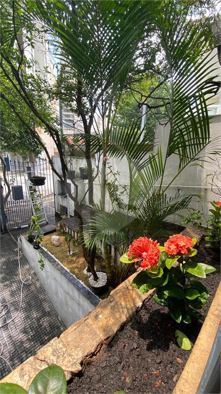 SOBRADO À VENDA 3 QUARTOS 3 VAGAS BOSQUE DA SAÚDE SÃO PAULO