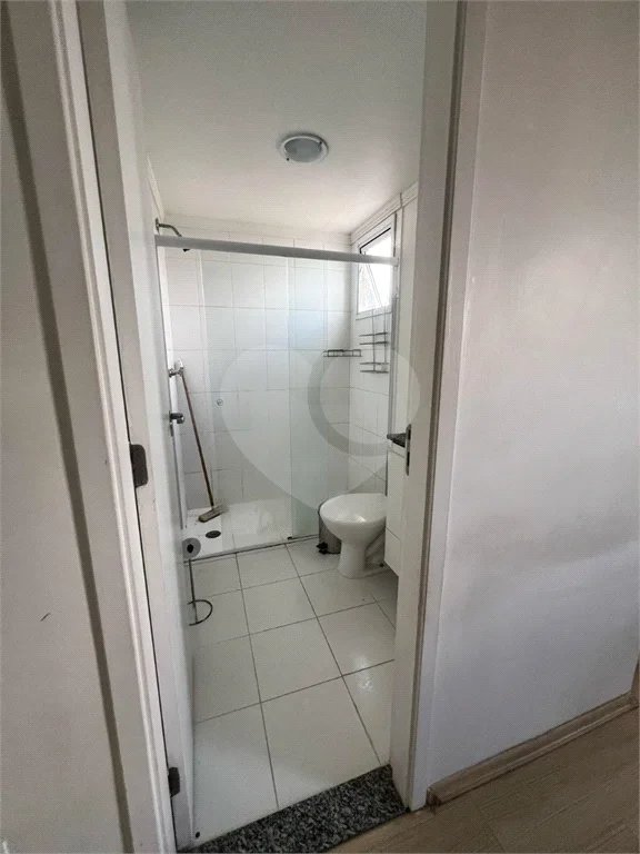 APARTAMENTO de 2 quartos (1 suíte) á venda em Santo André, 75m², 2 garagens fixas e cobertas, é entrar e morar!