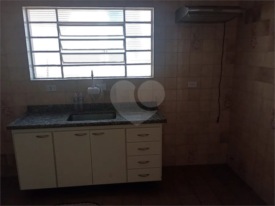 Casa à venda ou para alugar com 2 quartos, sendo 1 suíte, em Jardim São José, São Roque, SP