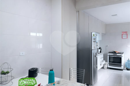 Sobrado 149m² no bairro da Bela Vista para venda/locação 3 dormitórios
