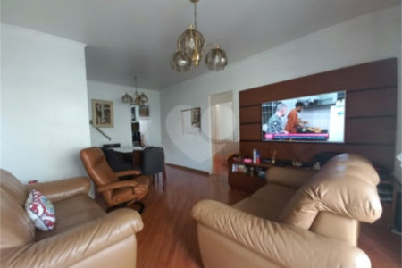 Apartamento a venda na Oscar freire - com 03 dormitórios e 02 vagas - Próximo Hospital das Clínicas