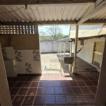 Casa térrea à venda com amplo quintal e grande potencial na Vila Nery