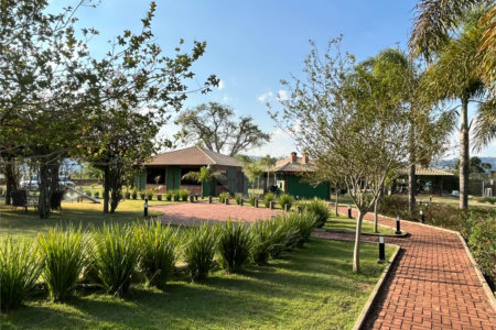 Lote disponivel para a venda no condominio Cavalinno