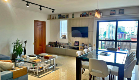 Apartamento à venda com 3 quartos, sendo 1 suíte,  em Vila Mariana, São Paulo, SP