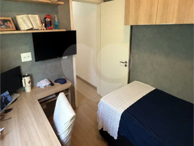 Casa à venda com 3 quartos, sendo 1 suíte,  no condomínio Residencial Araguaia, São Paulo - SP