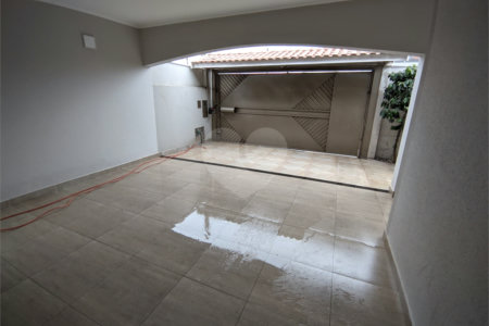 Casa com 3 dormitórios no Jardim Nova Santa Paula