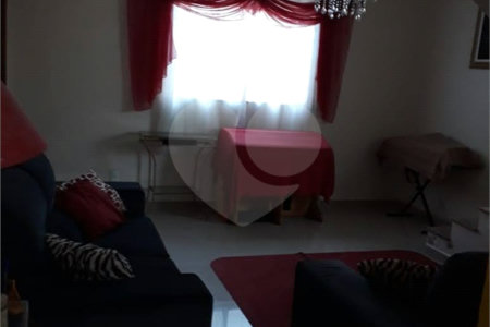SOBRADO RESIDENCIAL EM EXCELENTE LOCALIZAÇÃO