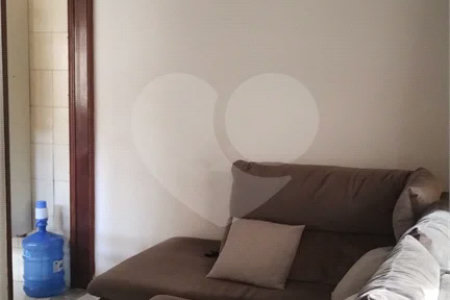 Casa com 129m², 2 quartos, 2 garagens, à venda no Jd. do Estado - Santo André
