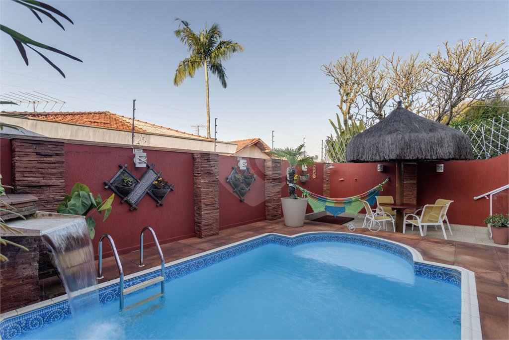 Casa à venda ou para alugar com 4 quartos, sendo 2 suítes, em Jardim Prudência, São Paulo, SP