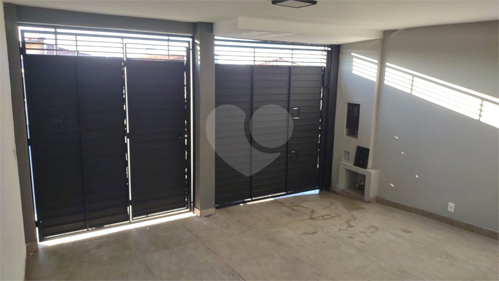 Belíssimo Sobrado com 3 Quartos e 135m² A/C à Venda no Jardim Alvinópolis - Atibaia