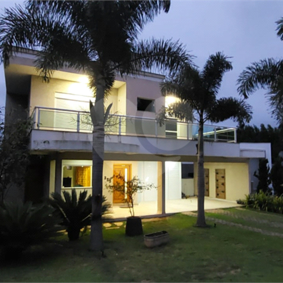 Casa 4 dorms, sendo 3 suites - Cond. Figueira Garden - Atibaia SP