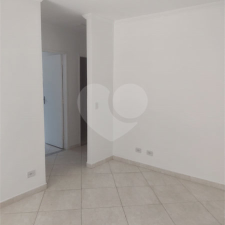 Excelente apartamento térreo no Condomínio Recanto Verde