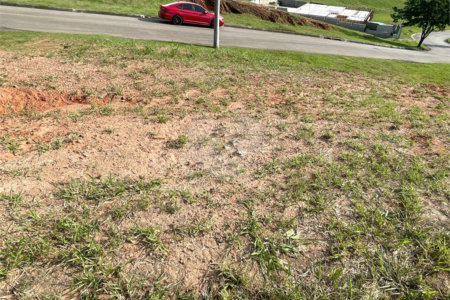 Terreno a venda no Condomínio Residencial Santa Isabel