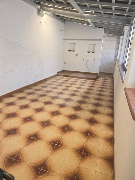 Casa com 244m² , 2 dormitórios , 3 vagas , à venda no Bosque da Saúde.