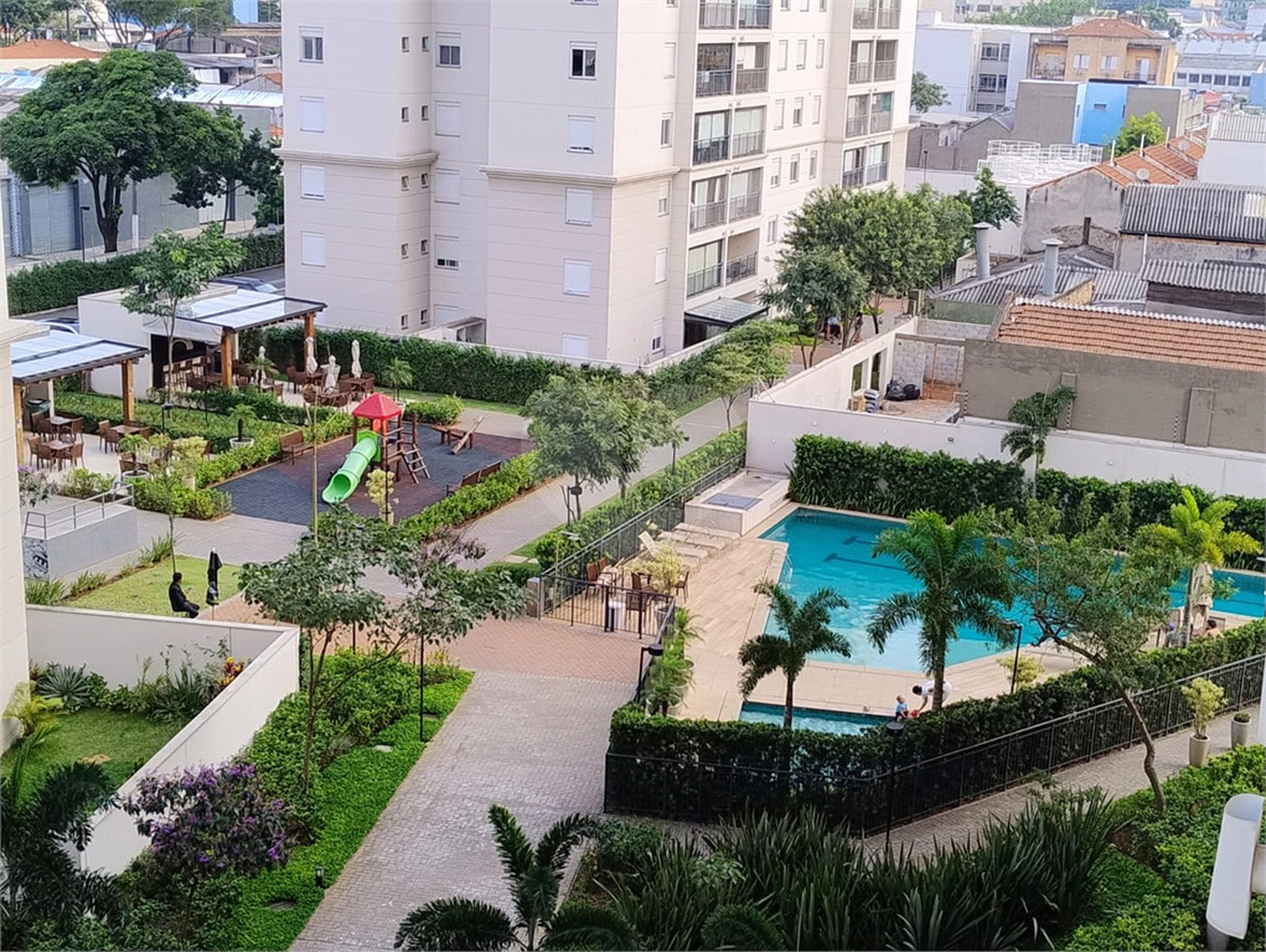 CAMBUCI - APARTAMENTO PARCIALMENTE MOBILIADO !