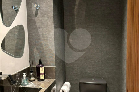 Apartamento Garden na Mooca de 322m² com 3 suítes e 5 vagas.